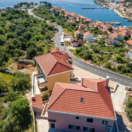 Lovro Luxury With Jacuzzi And Terrace Sea View