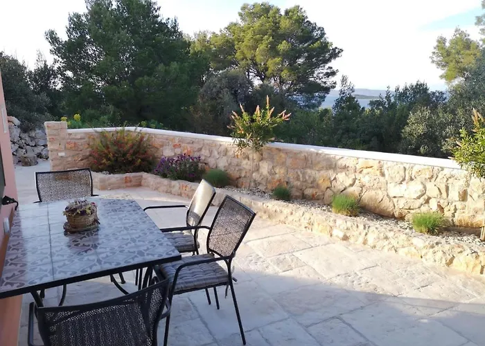 Lovro Luxury With Jacuzzi And Terrace Sea View Διαμέρισμα Sali