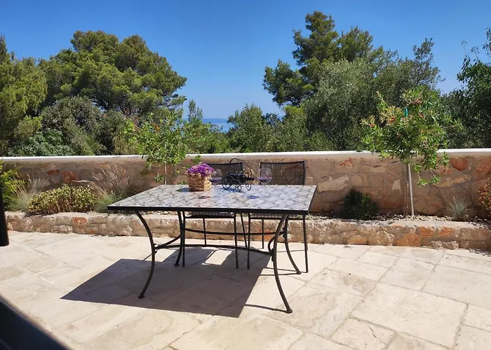 Daire Lovro Luxury With Jacuzzi And Terrace Sea View *