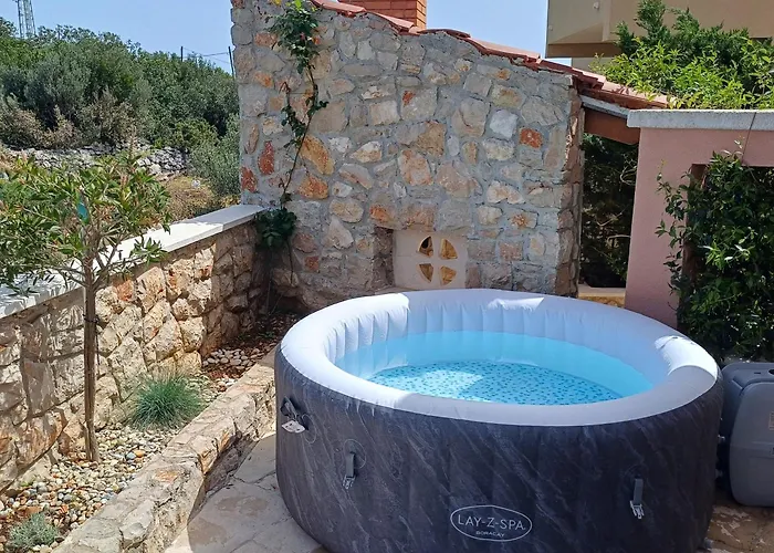Lovro Luxury With Jacuzzi And Terrace Sea View Daire