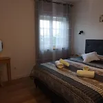 Lovro Luxury With Jacuzzi And Terrace Sea View Sali