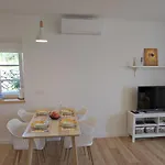 Lovro Luxury With Jacuzzi And Terrace Sea View Apartamento