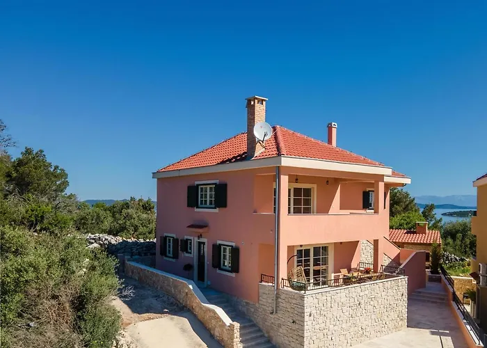 Lovro Luxury With Jacuzzi And Terrace Sea View Sali
