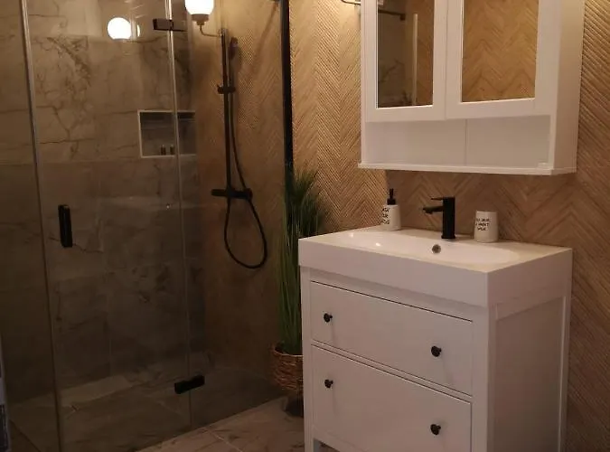 Apartment Lovro Luxury With Jacuzzi And Terrace Sea View Sali
